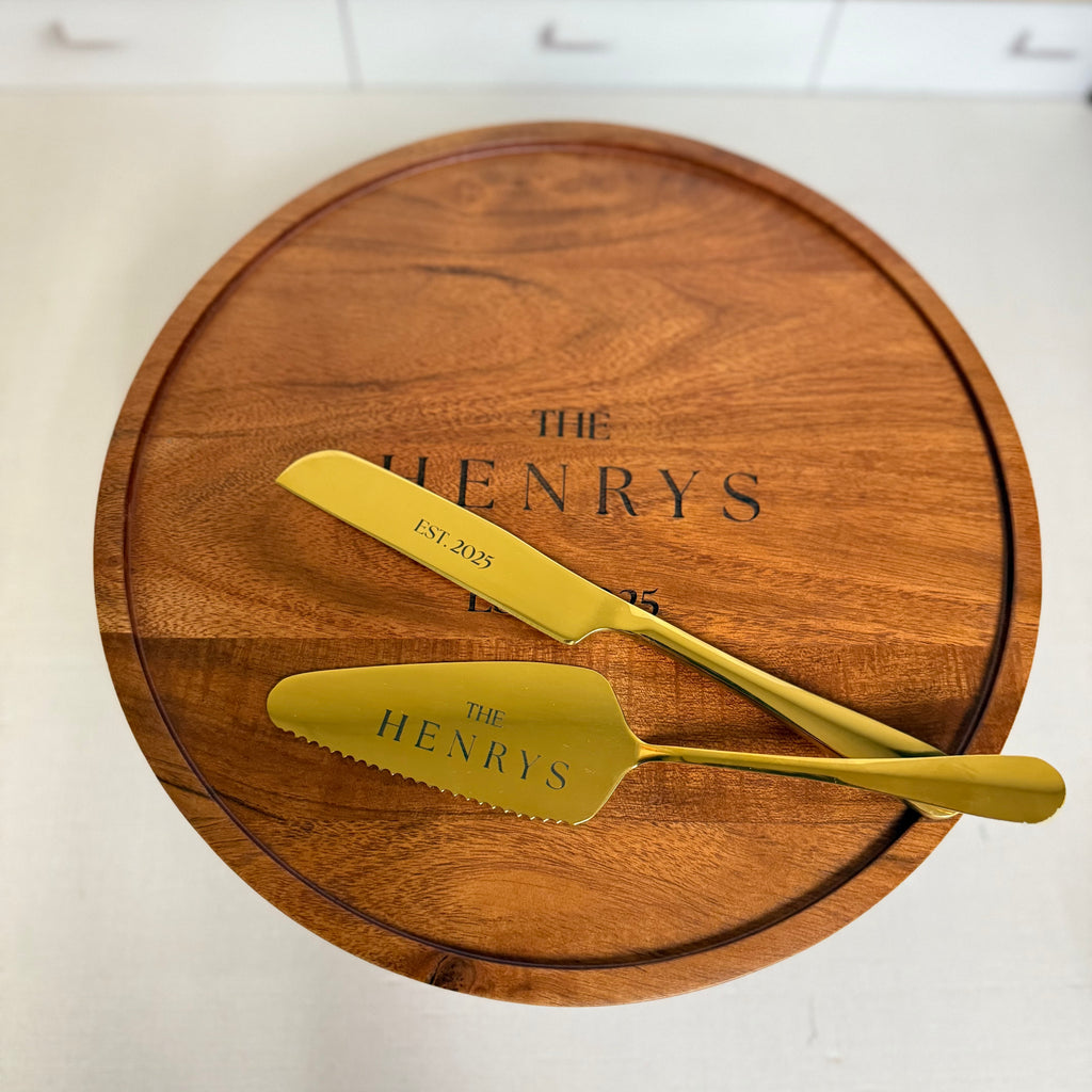 Custom Engraved Wedding Cake Server Set – Gold or Silver Finish