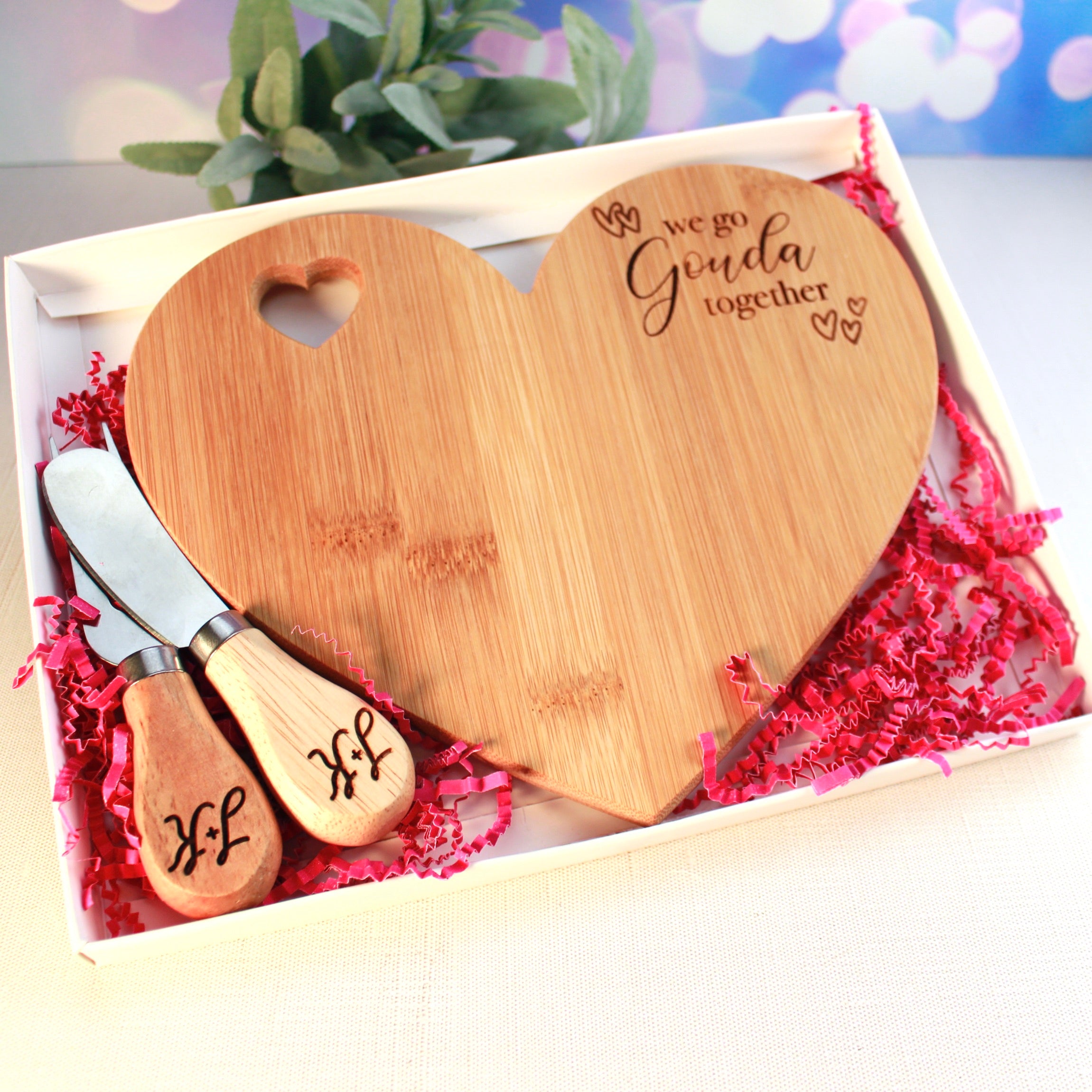 Heart Shaped Engraved Cheese Board Set