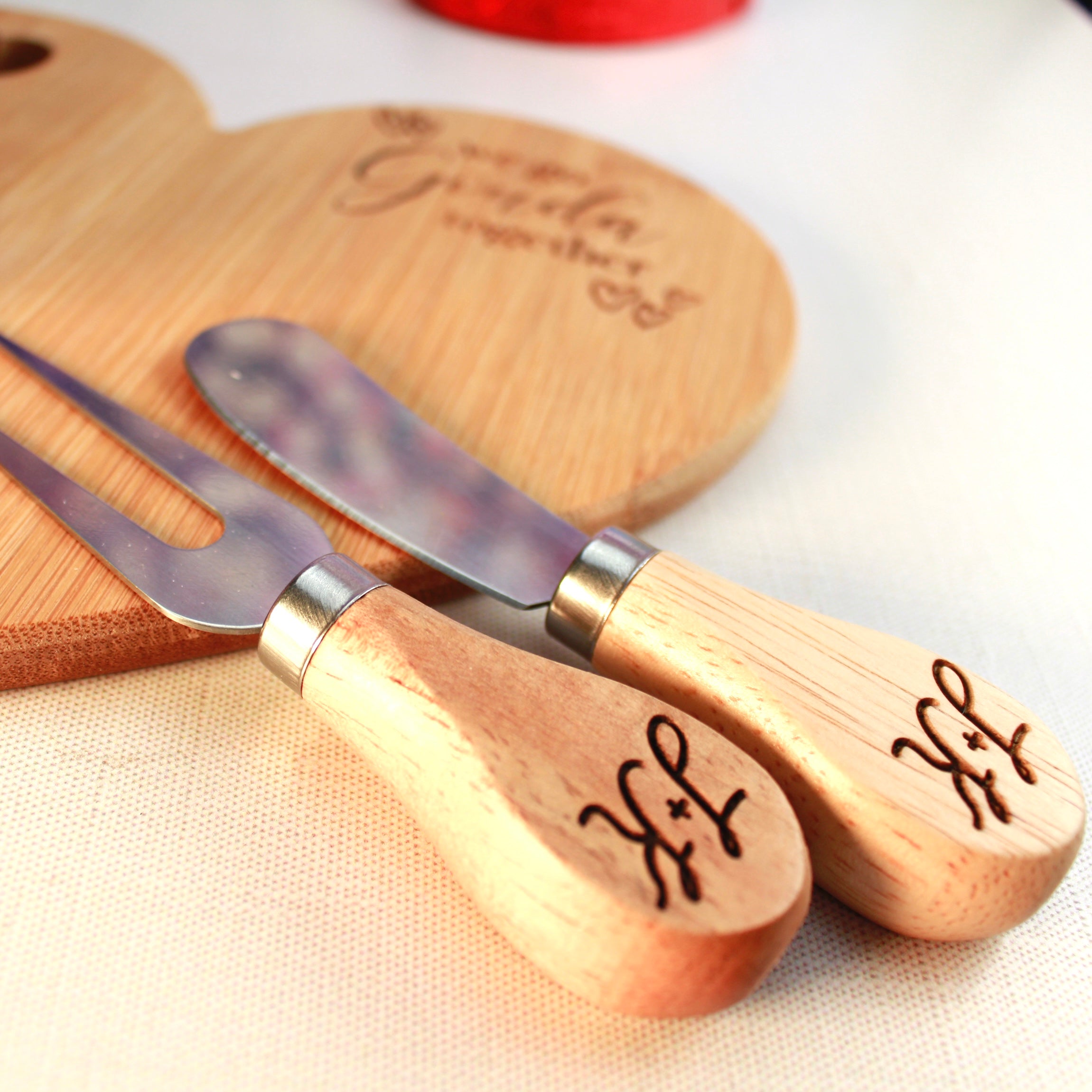 Heart Shaped Engraved Cheese Board Set
