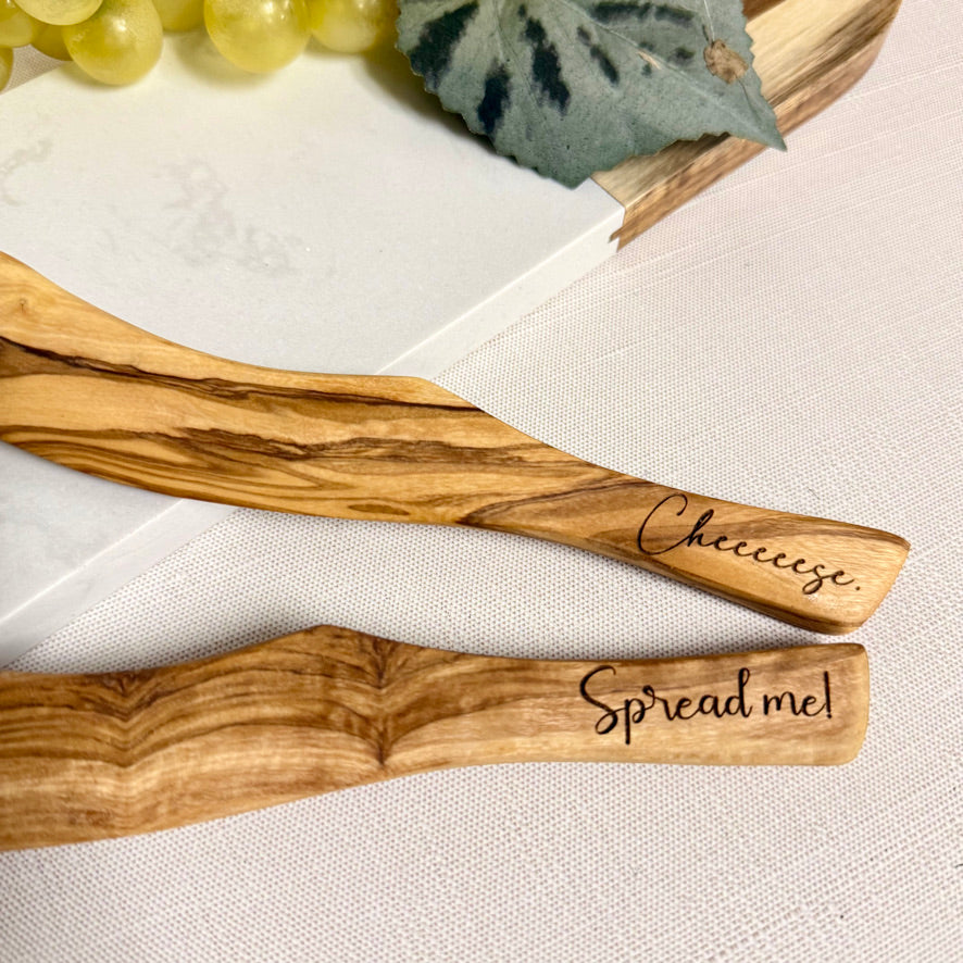Custom Olive Wood Butter / Spreader Knife – Personalized Engraved Gift
