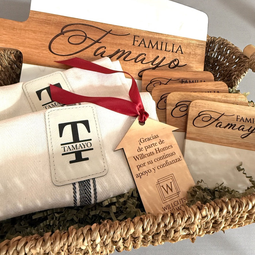 Personalized home gifts including engraved cutting boards, kitchen accessories, and custom keepsakes for weddings, housewarmings, and closing gifts.
