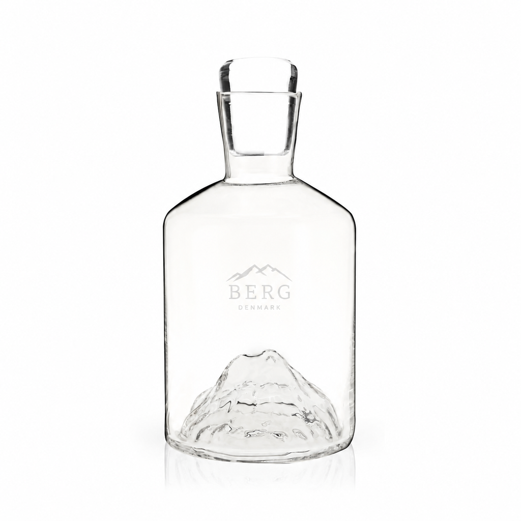 Crystal decanter with mountain design and custom logo engraving